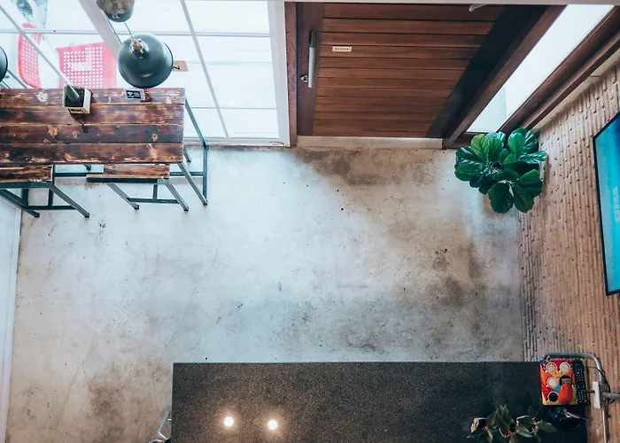 Гостевой дом Haus Sathorn 11