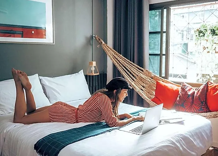 Гостевой дом Haus Sathorn 11