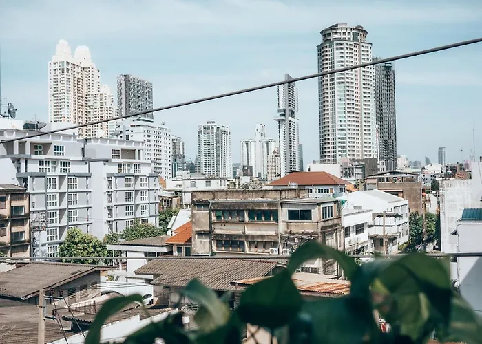 Haus Sathorn 11 3* Бангкок