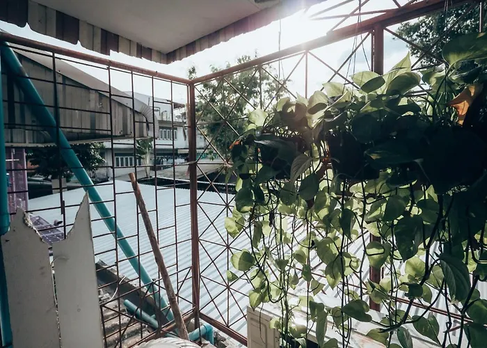 Haus Sathorn 11 3*